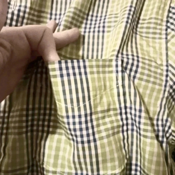 Pendleton MENS green White check shirt. - Picture 4 of 8